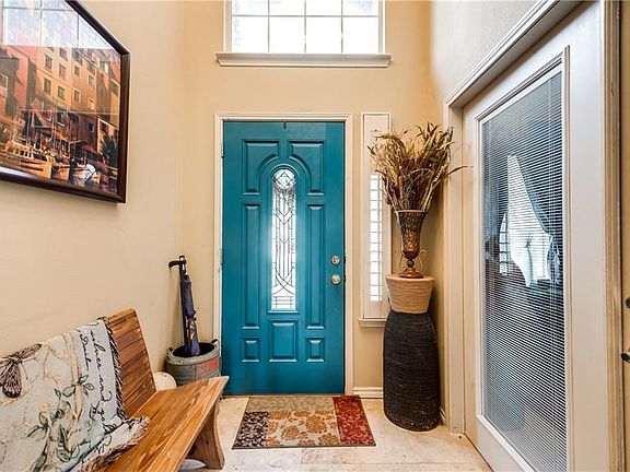 4th image of 4523 Saint Andrews Dr