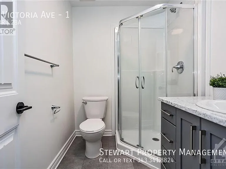 8 Victoria Ave #1 — Photo 15
