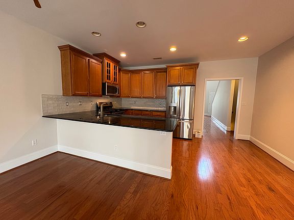 2nd image of 2314 Sentry Ct