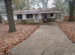 111 Circle Dr, Augusta, AR 72006
