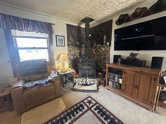 9th image of this home