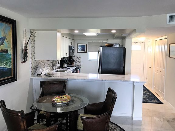 3rd image of 1115 Sombrero Blvd APT 305A