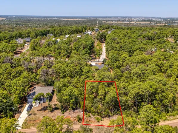 168 Molokini Dr, Bastrop, TX 78602
