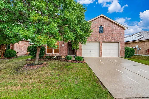 1817 Heron Dr Photo 1