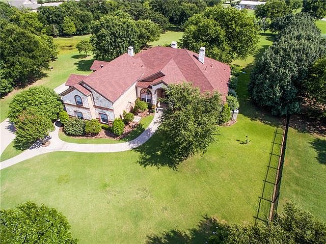 1st image of 290 Timber Oaks Ct