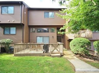 5 Tulip Ct, Nanuet, NY 10954