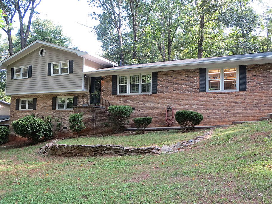 1st image of 3783 Ashwood Dr SE