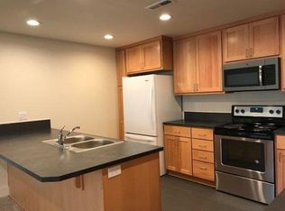 345 Ellie Ln, Eugene, OR 97401