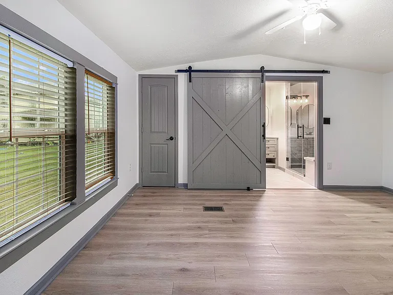 6506 N Martin Luther King Ave — Photo 14