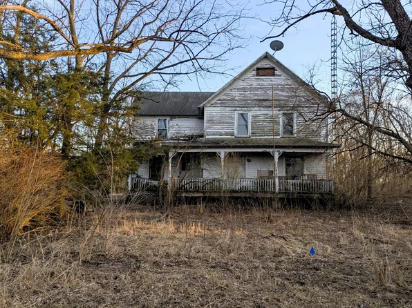 109 W South Park St, Thawville, IL 60968