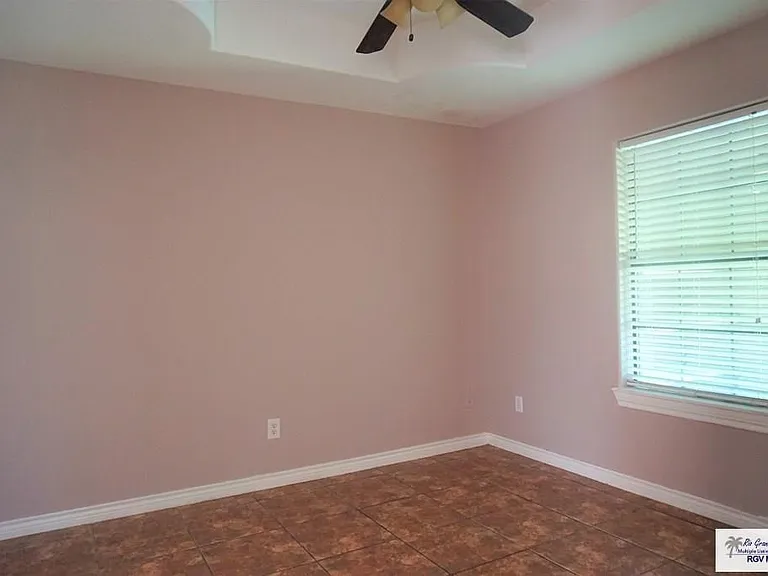 4714 Hidden Acres — Photo 10