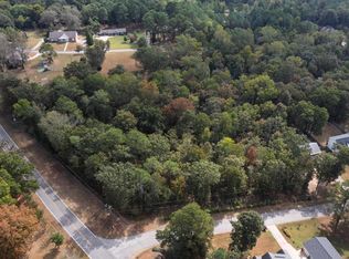 8600 Lake Dr #25, Bessemer, AL 35022