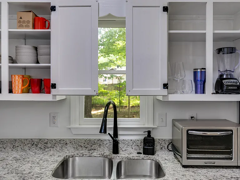 204 Wesley Mill Ln — Photo 14