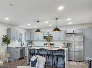 4330 Colebrook Rd, Charlotte, NC 28215