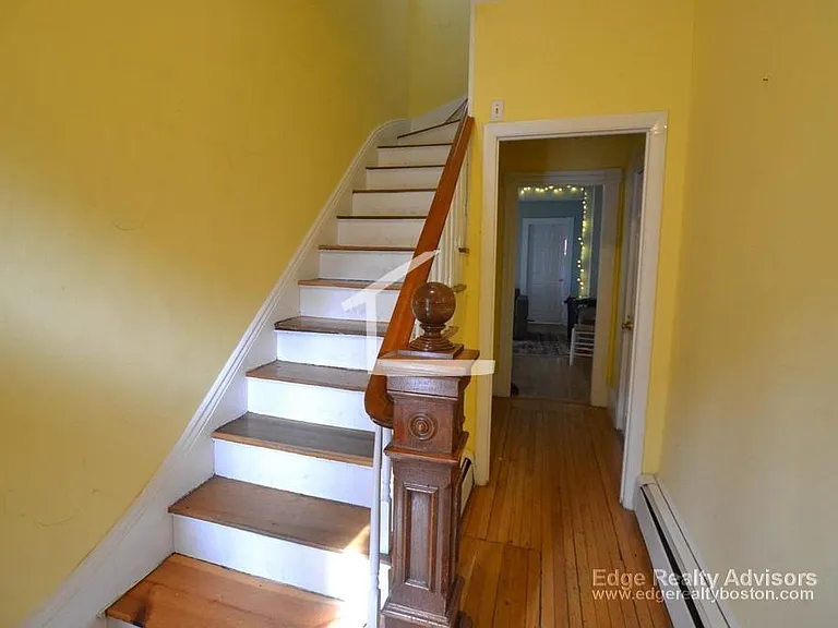 14 Pratt St — Photo 2