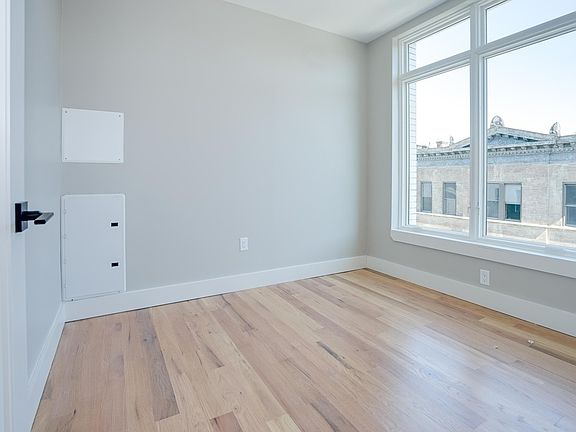 5th image of 931 Broadway #3A