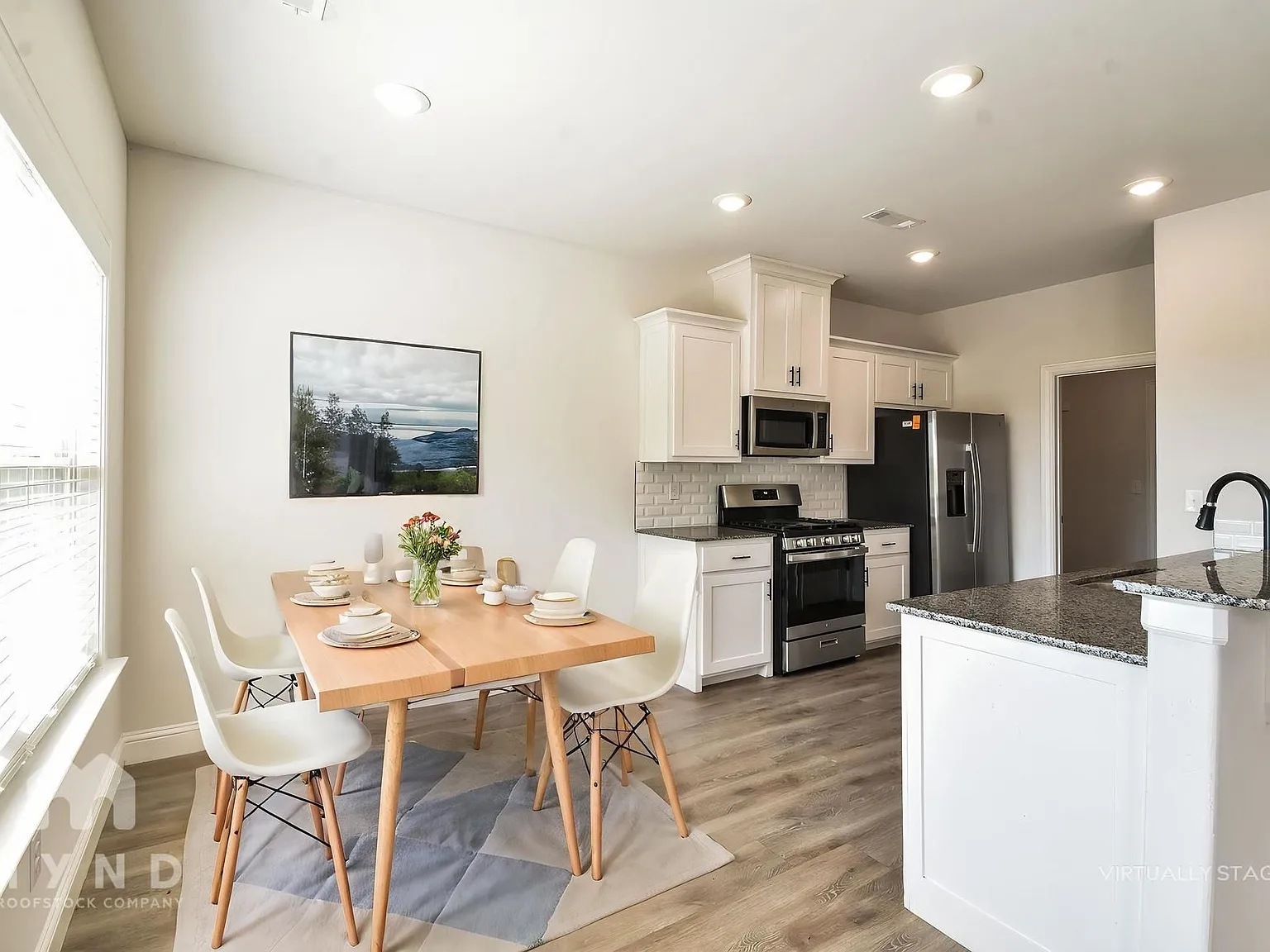 3 bed, 2.0 bath, 1545 sqft, $1,775 — Photo 3