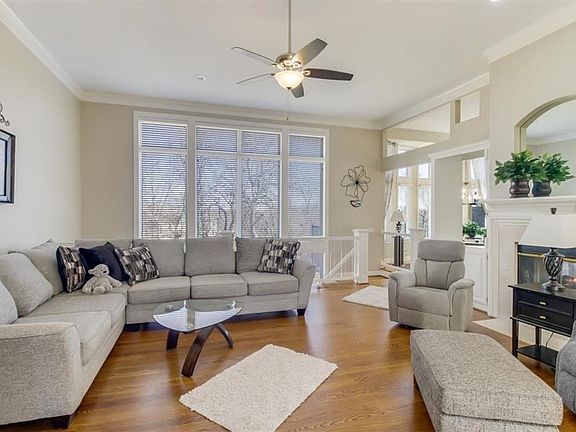 5th image of 2428 SW Winterwood Ct