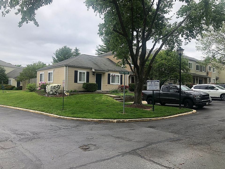 2nd image of 51 Stoney Point Ct