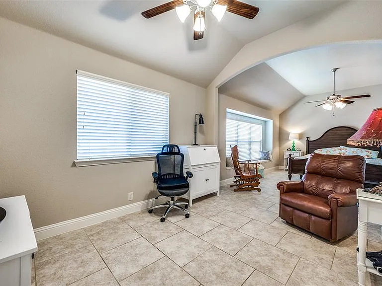 928 Lighthouse Ln — Photo 15