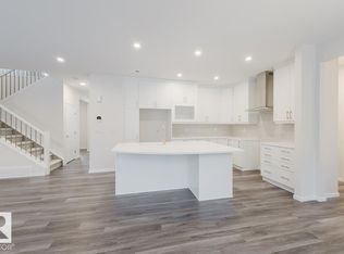 2027 209th St NW, Edmonton, AB T6M 2P5