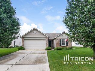 928 Webb Dr, Greenfield, IN 46140