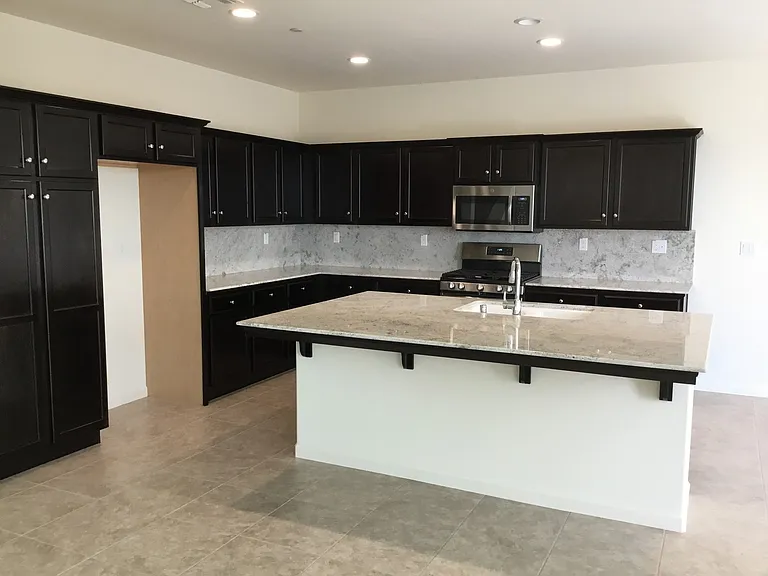 3445 N Soledad Ave — Photo 8