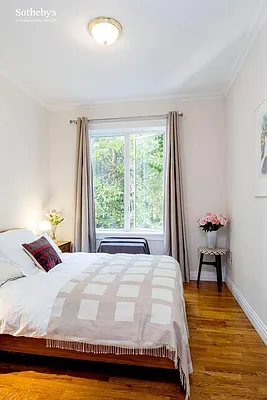 Rented by Sotheby's International Realty | media 23