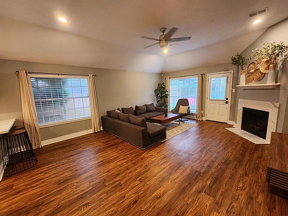 2nd image of 8303 Cienna Dr