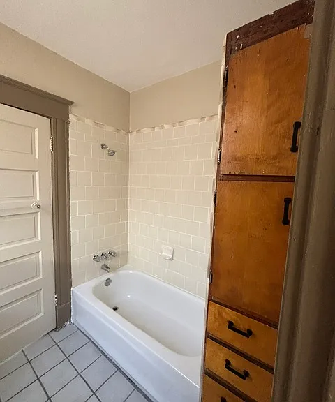525 W Poplar St — Photo 8