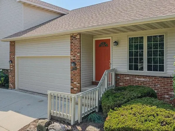 5009 Sycamore Ave, Madison, WI 53704