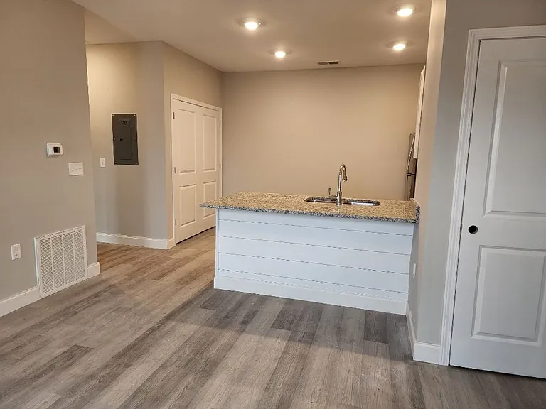 2191 Prospector Ct — Photo 8