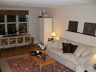 3rd image of 222 Martling Ave #4-G