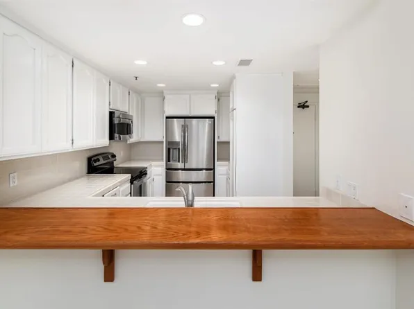 5845 Friars Rd APT 1309, San Diego, CA 92110