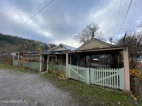 108 A St, Smelterville, ID 83868