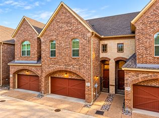 2223 Eriksson Ln, Dallas, TX 75204
