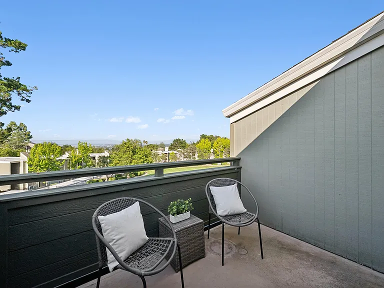 4028 Farm Hill Blvd #5 — Photo 21