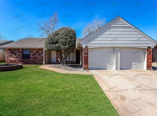6617 Edgebrook Rd, Oklahoma City, OK 73132