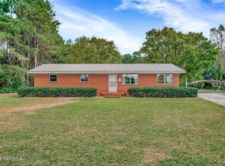 115 Sheffield Rd, Magnolia, NC 28453