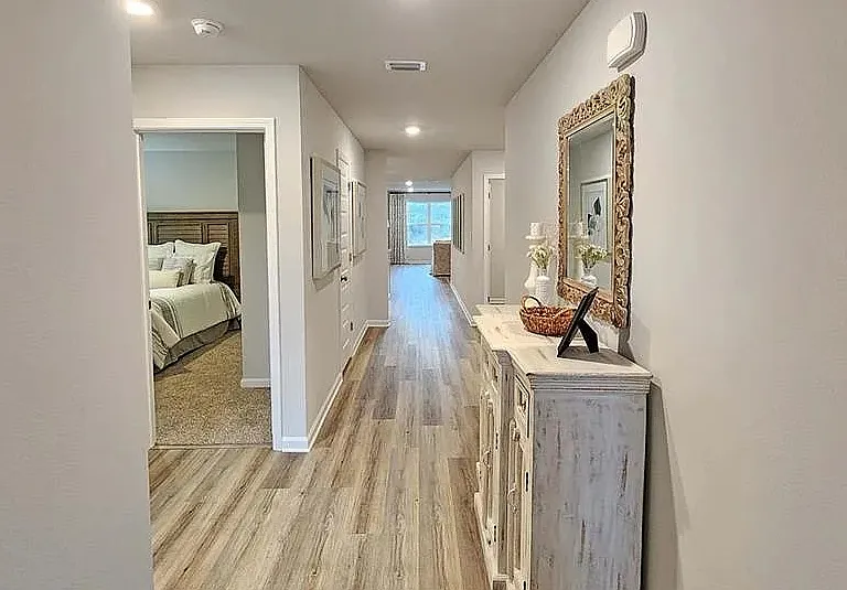 10511 Hopewell Loop — Photo 2