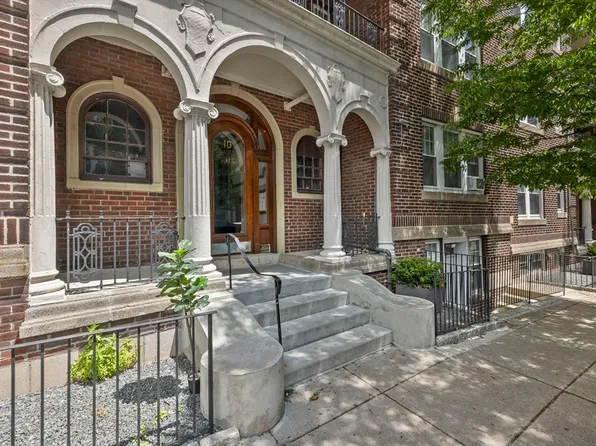 10 Melvin Ave APT 7, Brighton, MA 02135