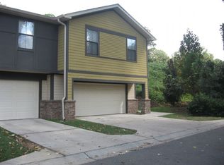2302 Timber Oaks Ln #1, Tallahassee, FL 32304