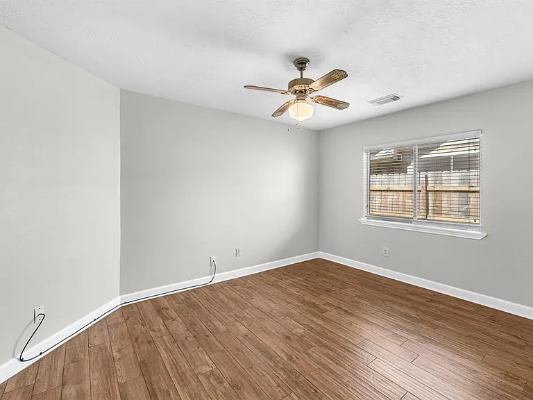 16414 Dawncrest Way — Photo 23