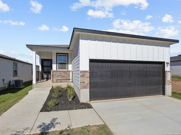 2515 Dry Moss Way, San Antonio, TX 78224