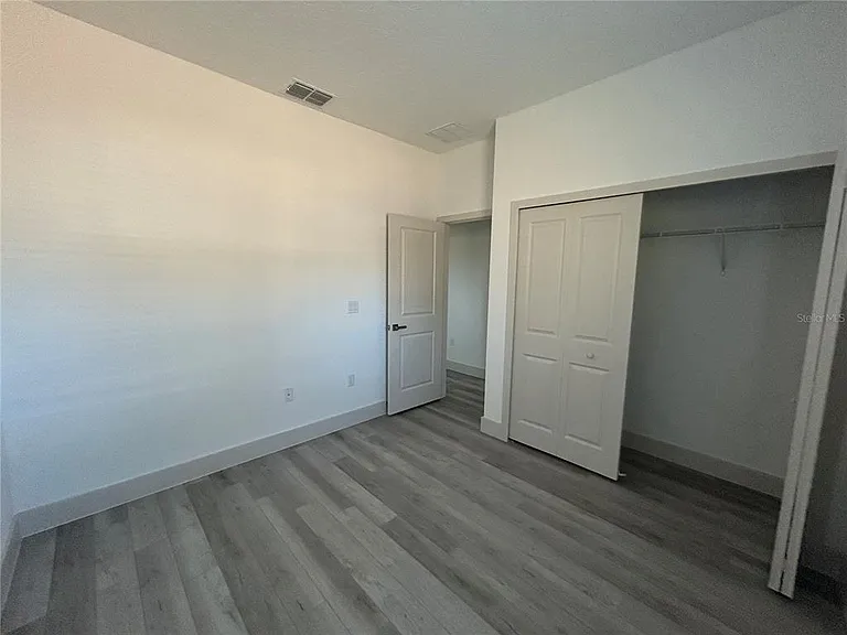 1531 W Gainsboro Ln — Photo 28