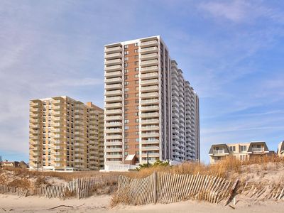 100 S Berkley Sq UNIT 21J, Atlantic City, NJ, 08401
