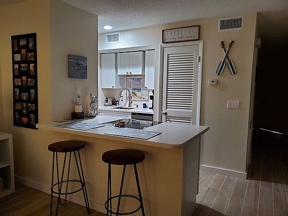 5th image of 1255 E Ponce Island Dr #761