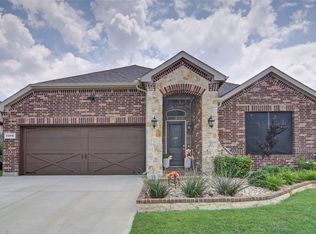 1300 Deer Hollow Dr, Arlington, TX 76002