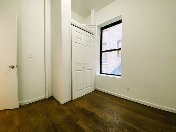 5th image of 188 Claremont Ave APT 3
