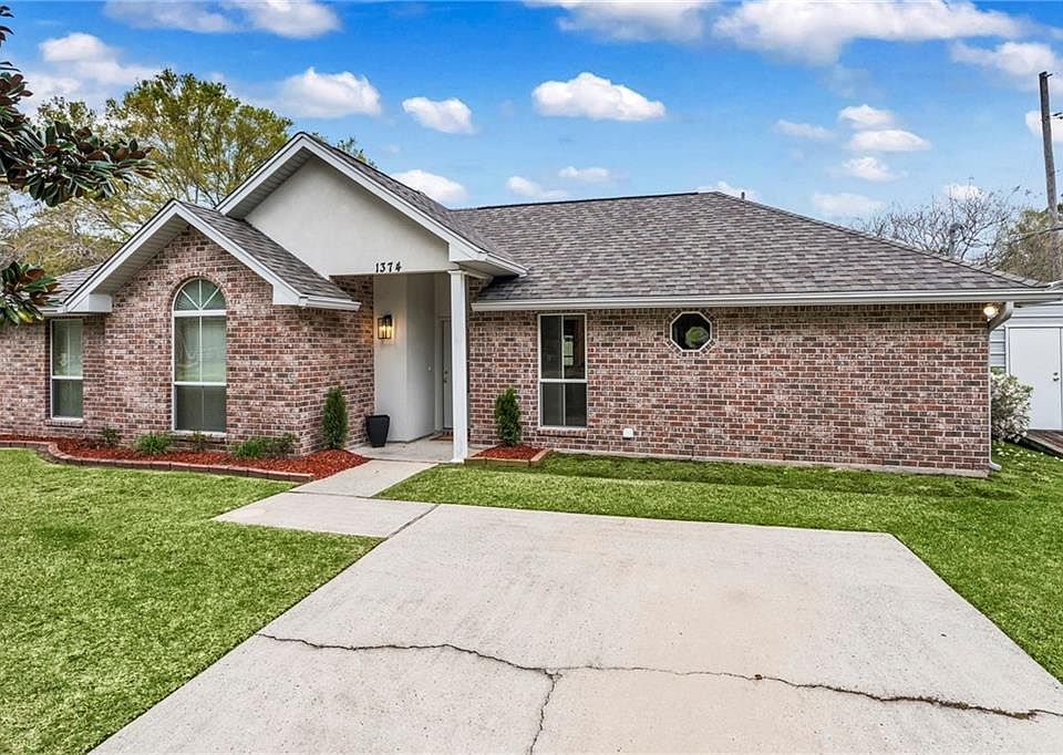 1st image of 1374 Rummel St